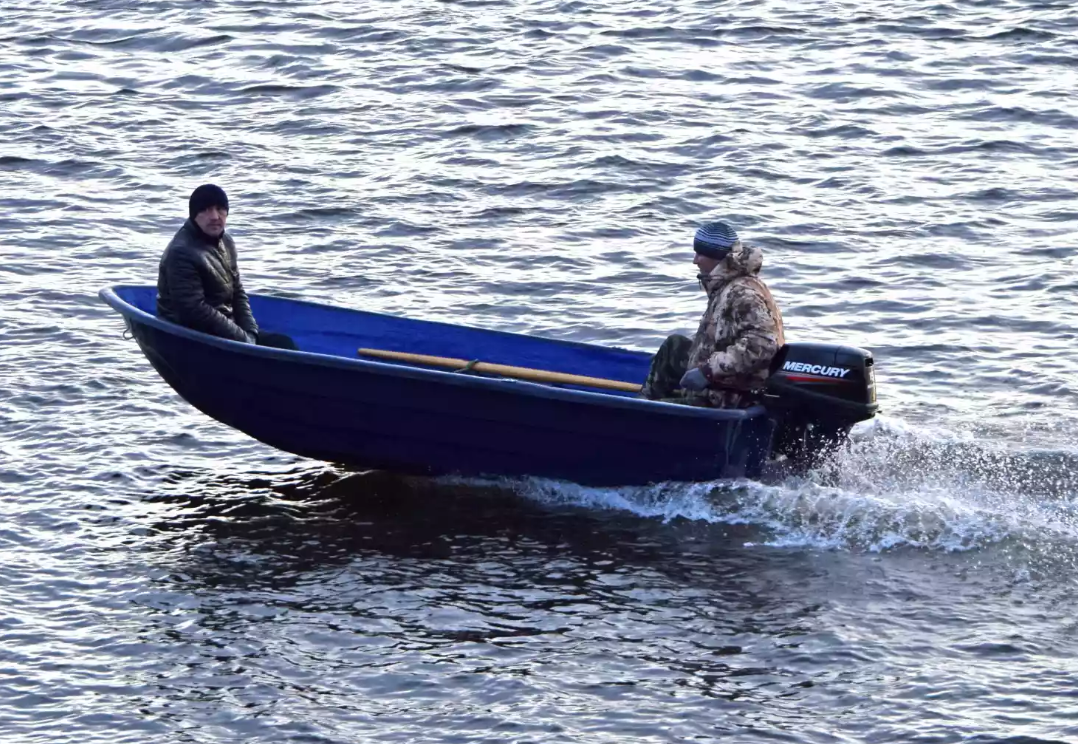 Стеклопластиковая лодка Neman-340 (тримаран) в Саратове