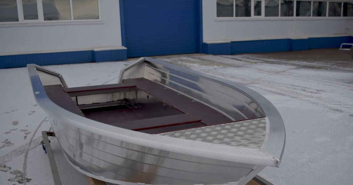 Алюминиевая лодка Неман-400 в Саратове