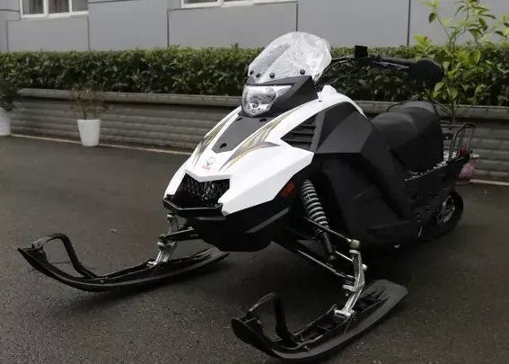 Снегоход ULAR 220 в Саратове