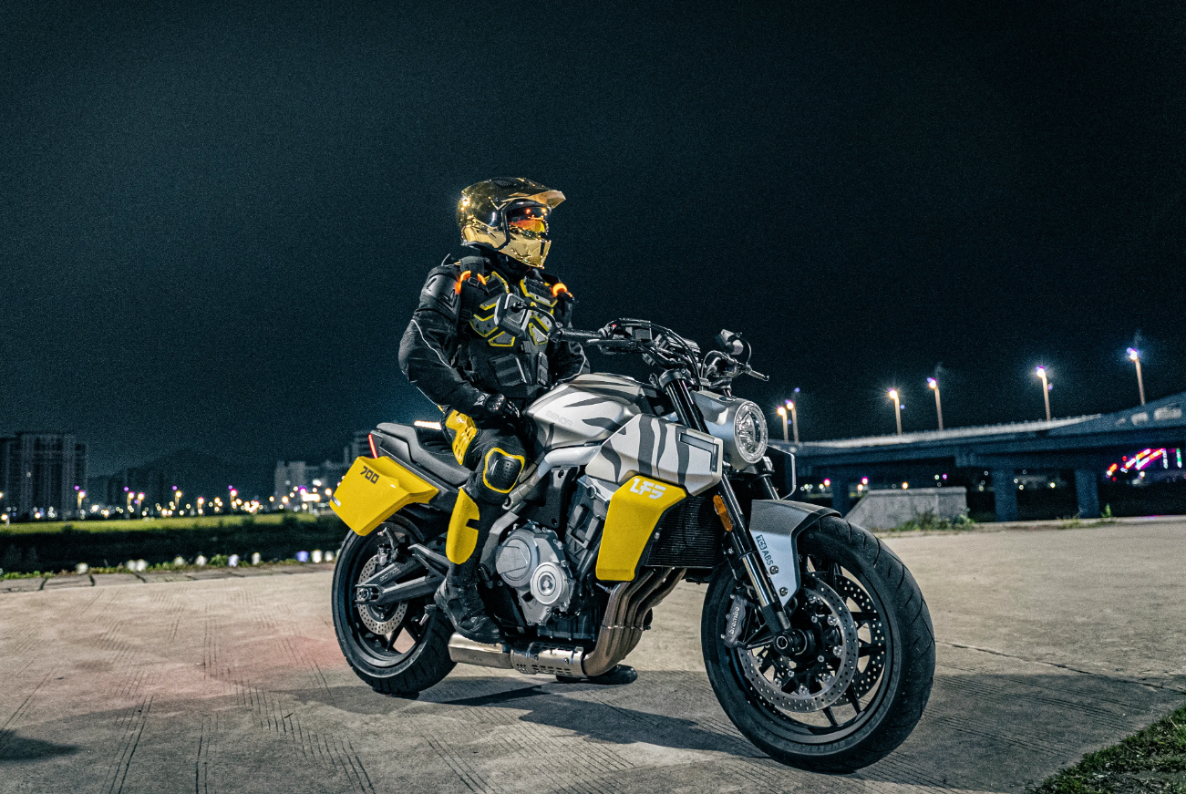 Мотоцикл Benda LFS 700 в Саратове