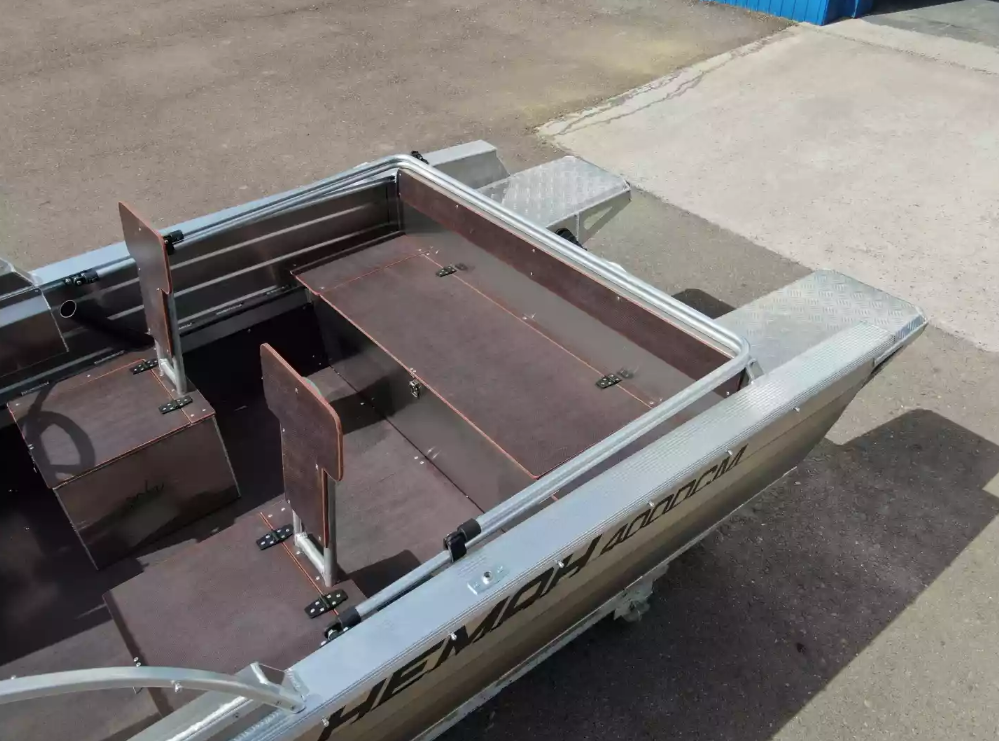 Алюминиевая лодка  Неман-400 DCM NEW в Саратове