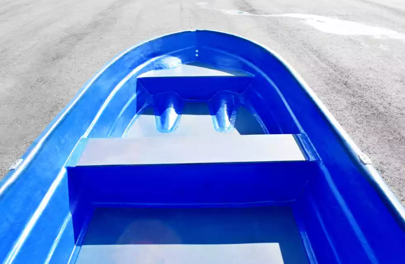 Стеклопластиковая лодка Neman-340 (тримаран) в Саратове