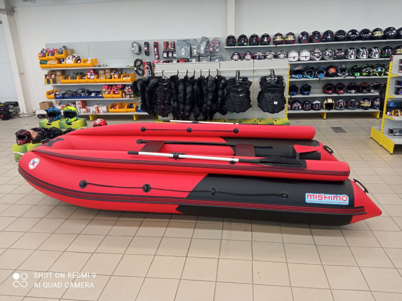 Лодка MISHIMO RIVER FJET PRO 410  под водомет в Саратове