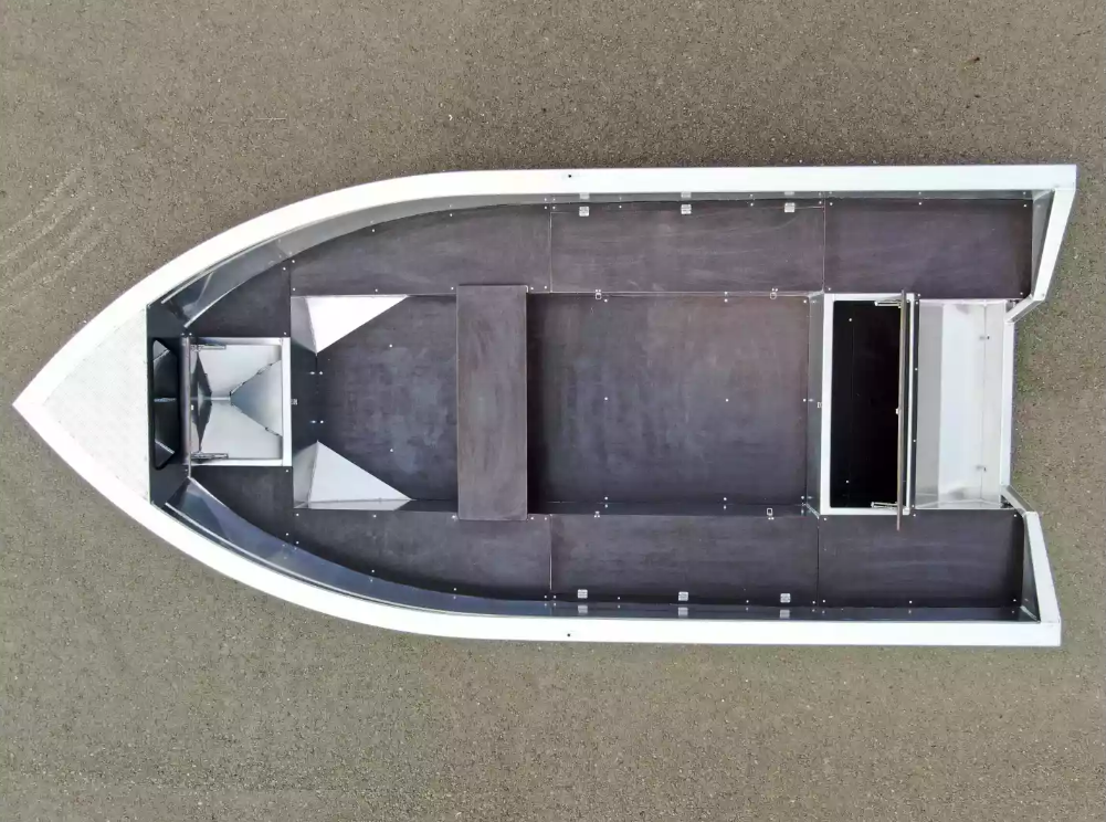 Алюминиевая лодка  Неман-420 в Саратове