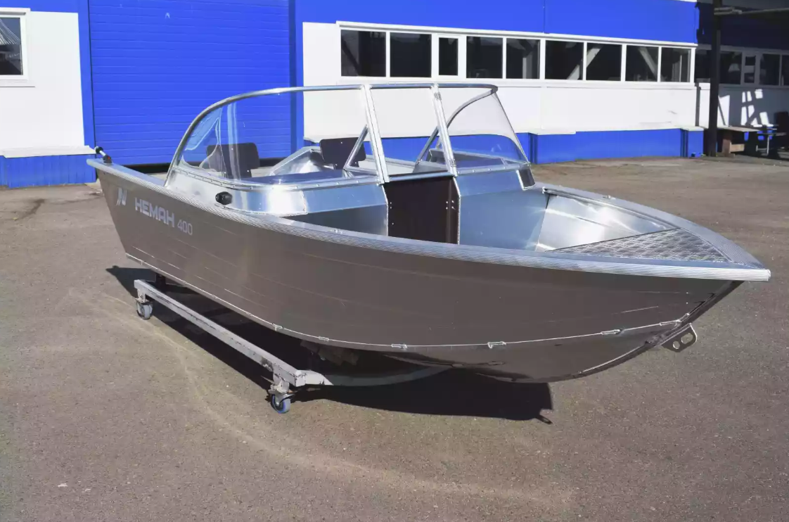 Алюминиевая лодка  Неман-400 DCM в Саратове