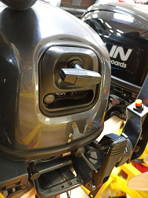 Лодочный мотор BREEZE F9,9S (4х тактный) в Саратове