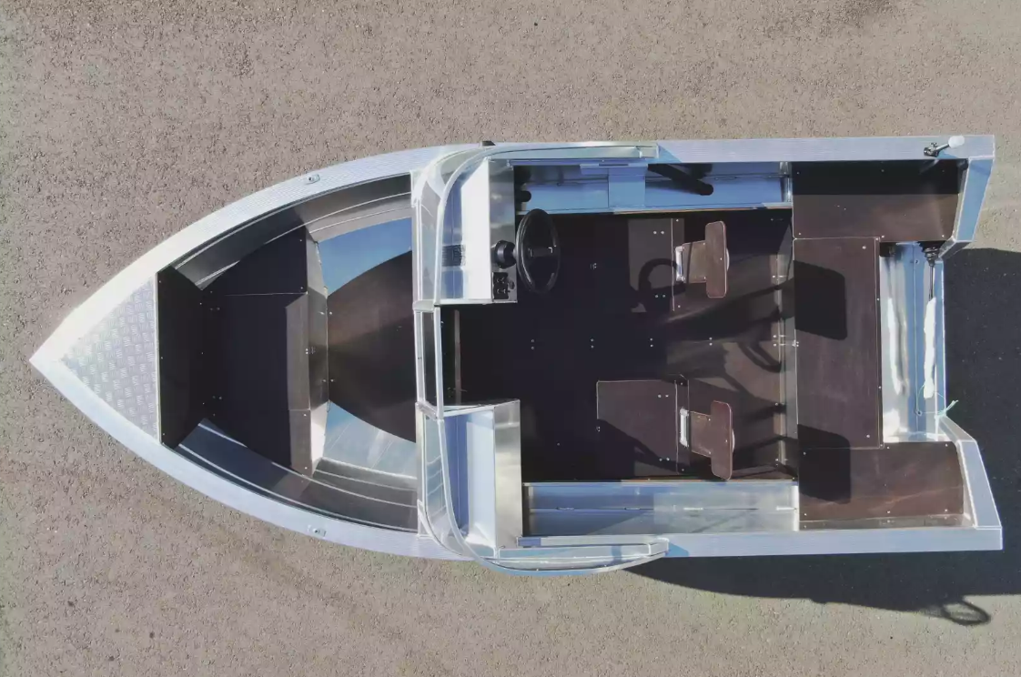 Алюминиевая лодка  Неман-400 DCM в Саратове