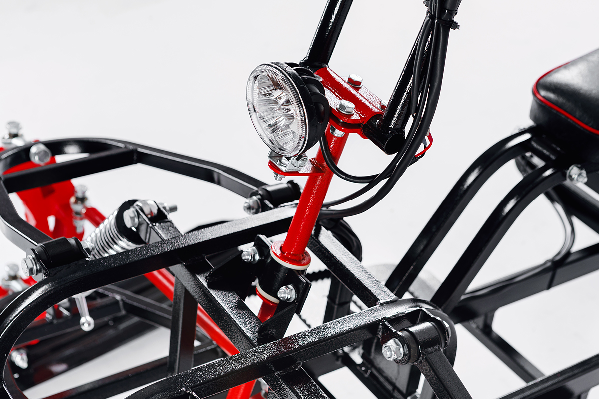 Лыжный модуль IKUDZO с подогревом ручек пластиковые лыжи в Саратове