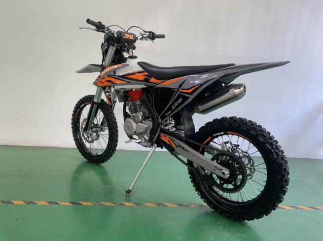 Мотоцикл JHLMOTO JHL LX4 CB300RL (175FMN) в Саратове