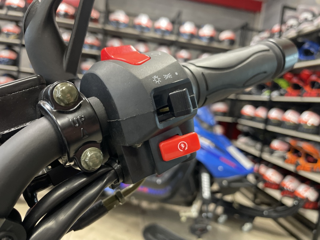 Мопед PROMAX CB150R (49) в Саратове