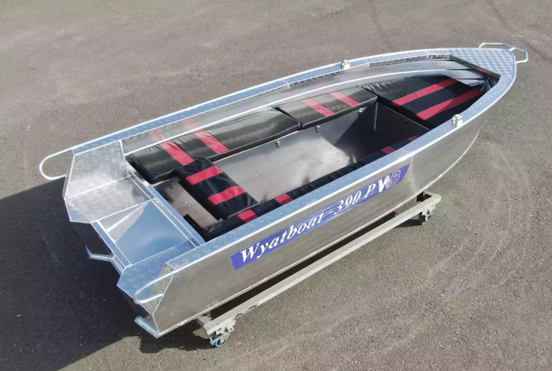 Алюминиевая лодка Wyatboat-390РМ увеличенный борт в Саратове