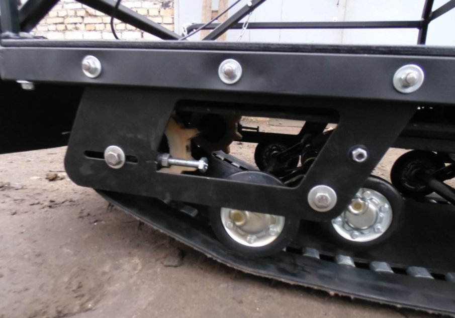 Мотобуксировщик AhtaR Зима 15 л/с с вариатором в Саратове