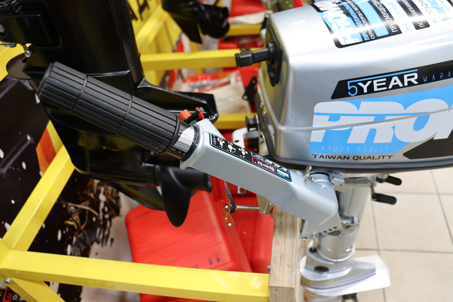 Лодочный мотор PROMAX SP5FHS (внешний бак 12 л) в Саратове