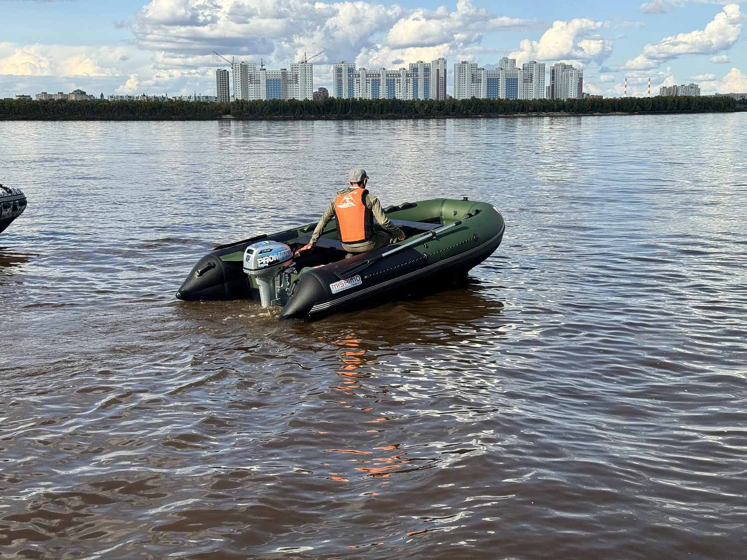 Лодка MISHIMO BIG FLOOR 380 в Саратове