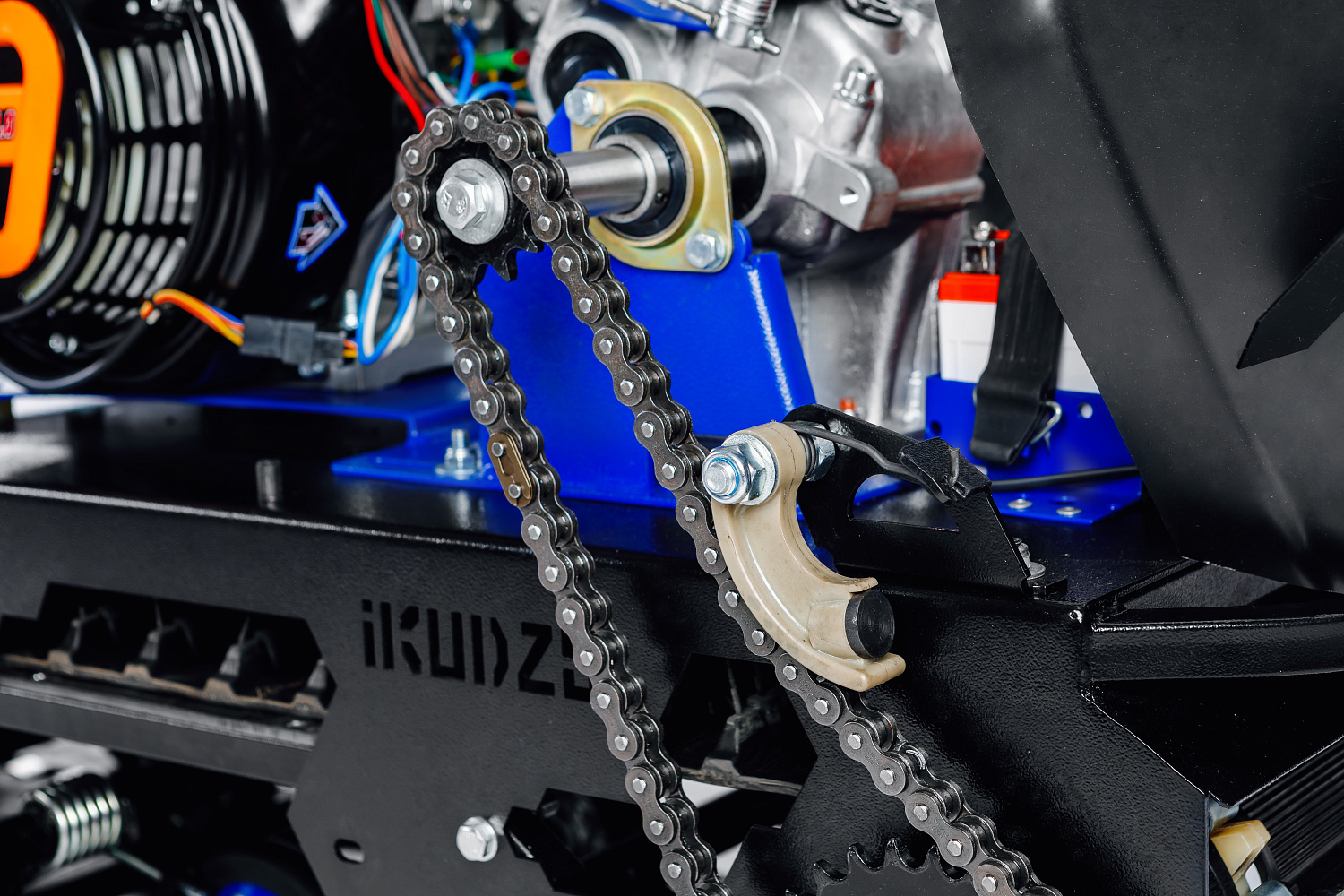 МОТОБУКСИРОВЩИК IKUDZO LONG 2.0 1700/500 EKR19 в Саратове