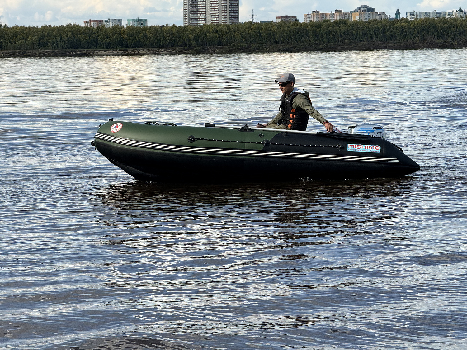 Лодка MISHIMO BIG FLOOR 380 в Саратове