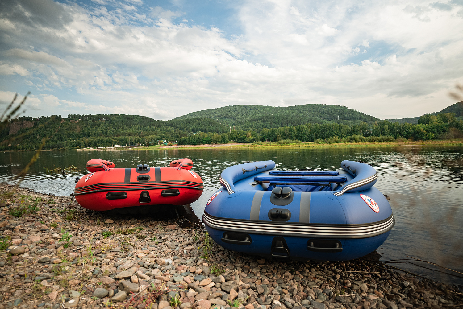 Лодка MISHIMO RIVER FJET PRO 410  под водомет в Саратове