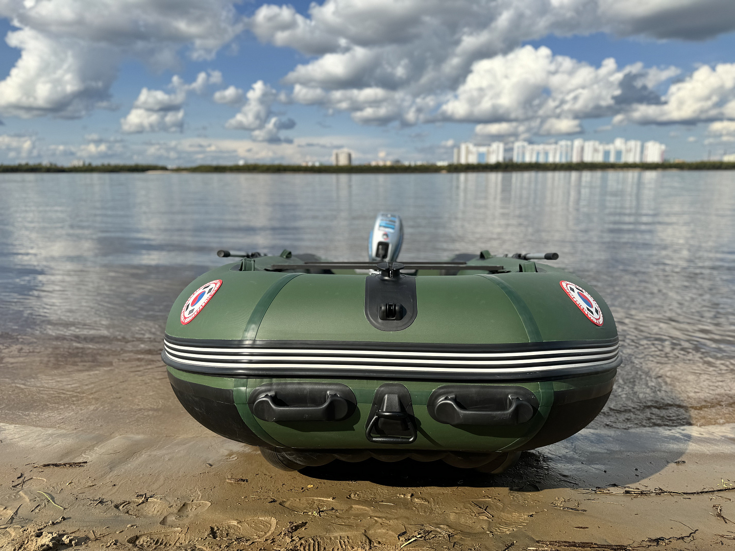 Лодка MISHIMO BIG FLOOR 420 в Саратове