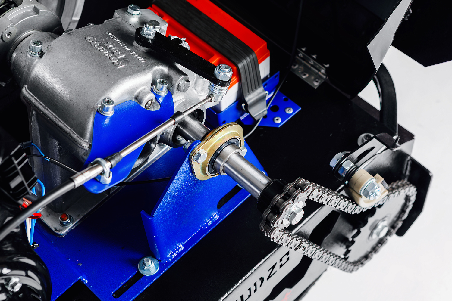 МОТОБУКСИРОВЩИК IKUDZO LONG 2.0 1700/500 EKR19 в Саратове