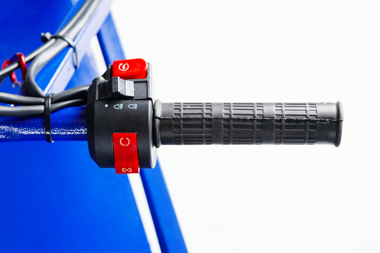 МОТОБУКСИРОВЩИК SNOW DOG 15 л.с. в Саратове