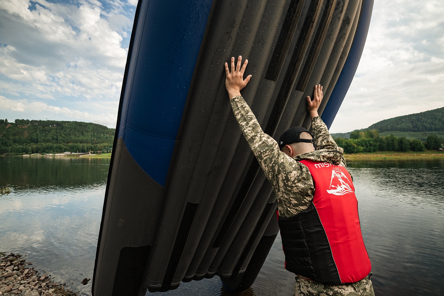 Лодка MISHIMO RIVER FJET PRO 410  под водомет в Саратове